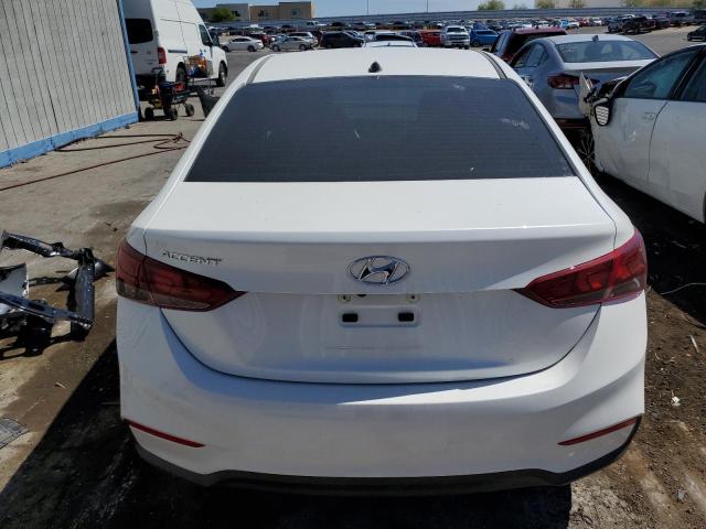 3KPC24A38JE011652 Hyundai ACCENT SE