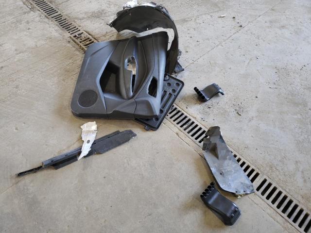 1FMCU0GX8EUD95013 Ford ESCAPE SE