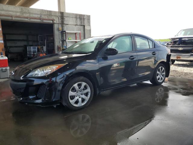 2013 Mazda Mazda3 i