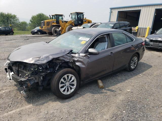 2016 Toyota Camry Hybrid 