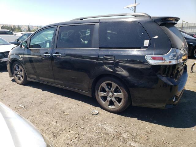 5TDXZ3DC9HS899556 2017 TOYOTA SIENNA, photo no. 2