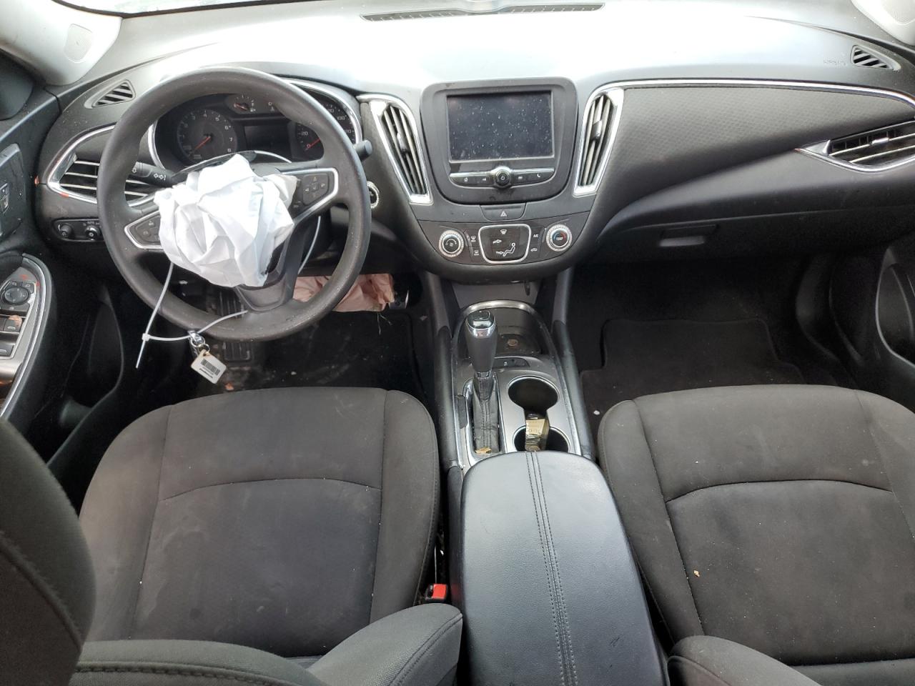 1G1ZD5ST9JF175838 CHEVROLET MALIBU 2018