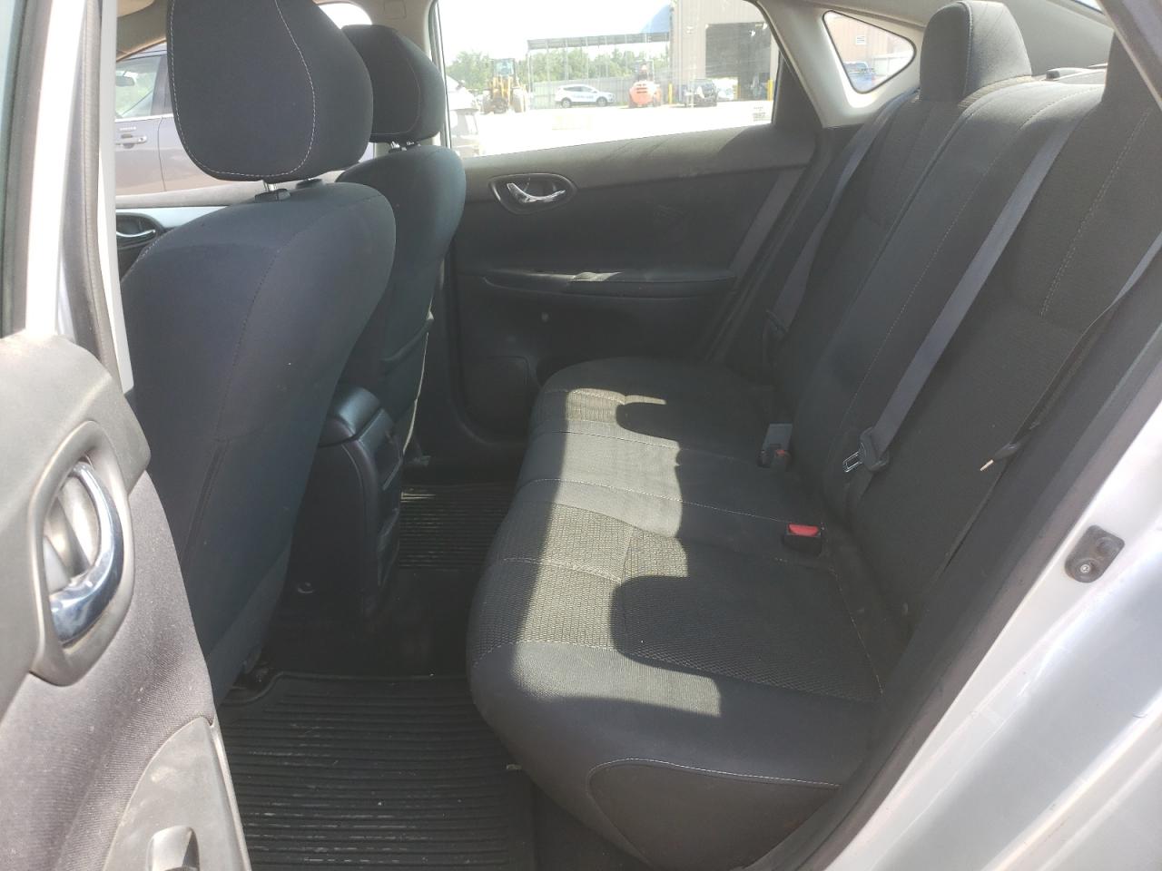 3N1AB7AP0GY325138 NISSAN SENTRA 2016