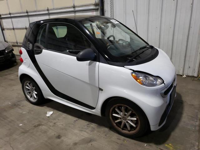 VIN WMEEJ9AA1FK839295 2015 Smart Fortwo no.4