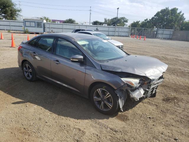 1FADP3F29EL363450 Ford FOCUS SE