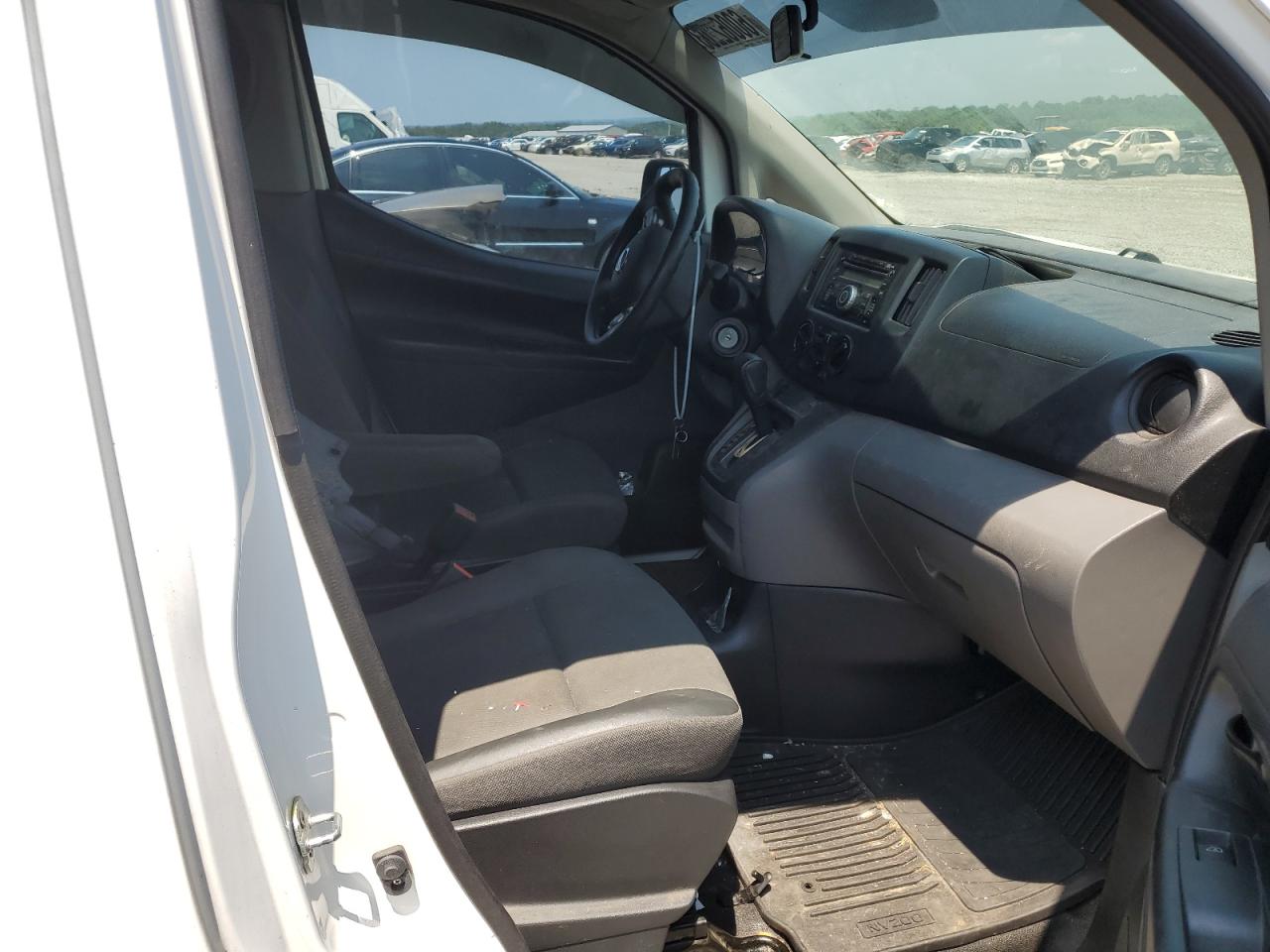 3N6CM0KN7GK694079 NISSAN NV 2016