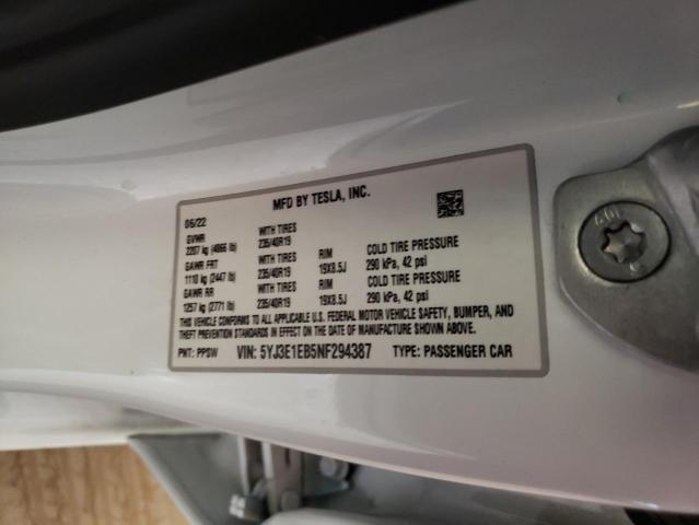 5YJ3E1EB5NF294387 Tesla MODEL 3
