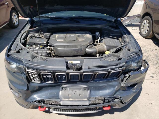 1C4RJFLG9HC875393 Jeep Grand Cherokee Trailhawk