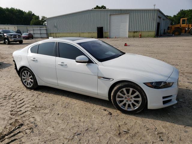 SAJAR4FX7KCP43893 Jaguar Xe 2019