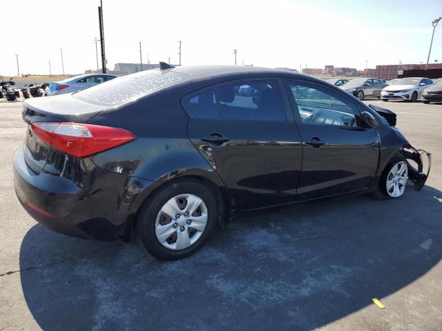 KNAFK4A61F5339972 KIA FORTE LX
