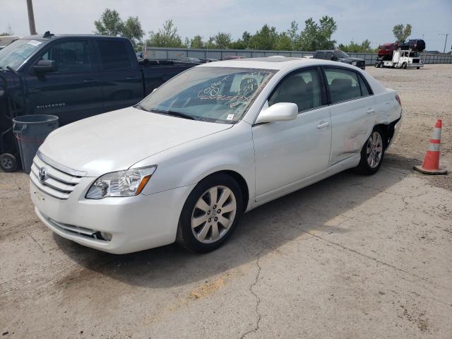 2005 Toyota Avalon XL