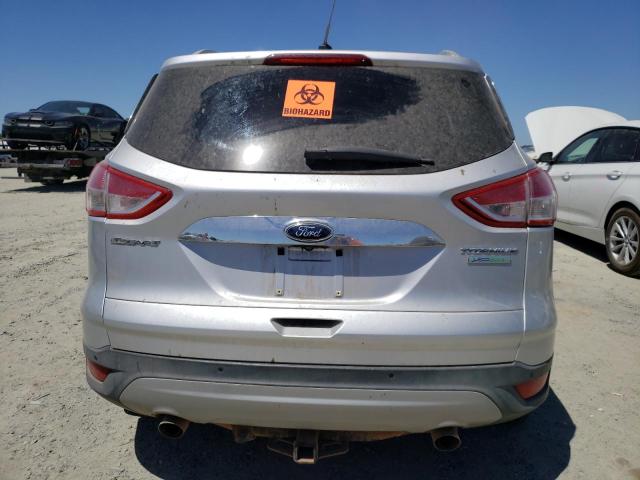 1FMCU0J94GUA15095 Ford Escape Titanium