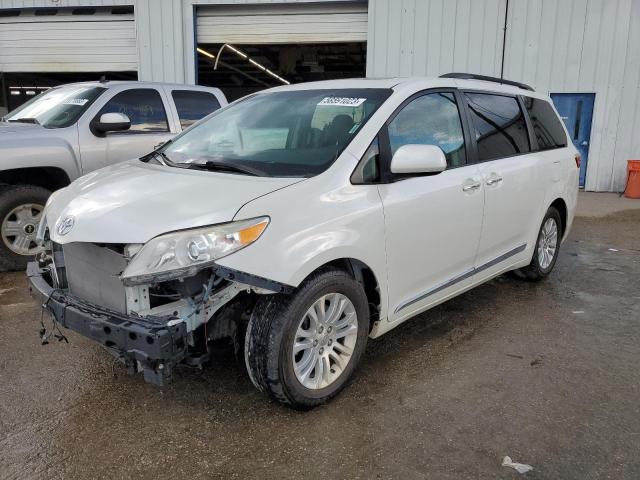 2015 Toyota Sienna XLE