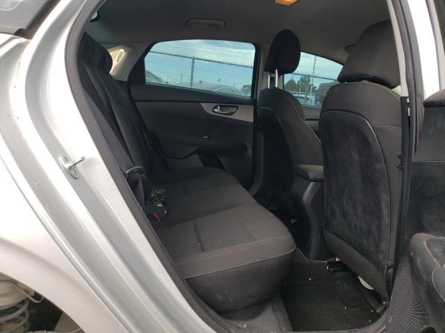 3KPF24AD0LE190889 KIA FORTE FE