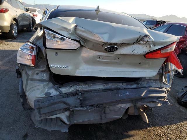 KNAFK4A66F5380386 KIA FORTE LX