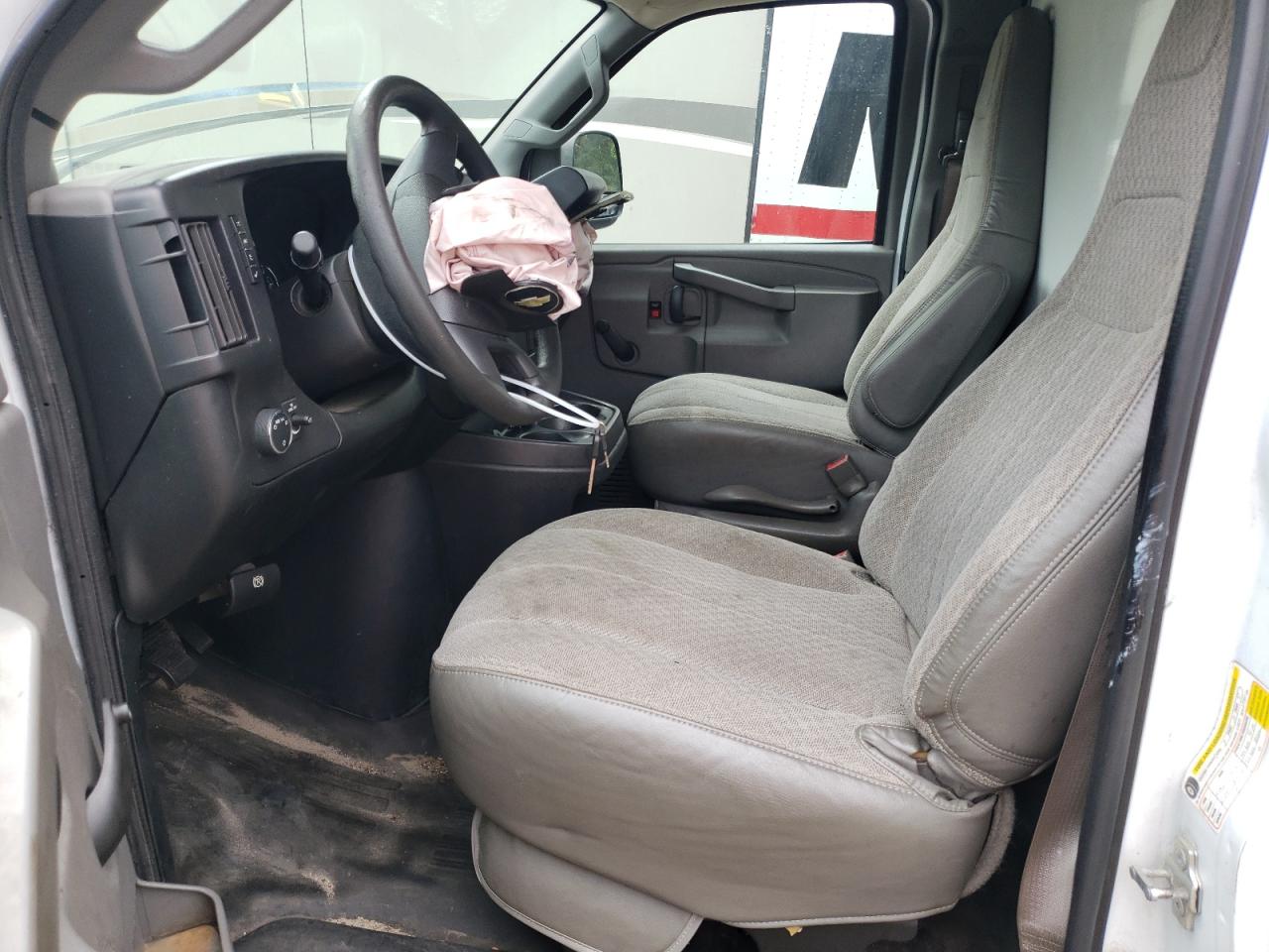 1GB0GRFF9H1288283 CHEVROLET EXPRESS 2017