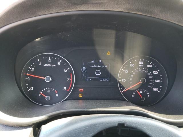 KNDPM3AC8J7311682 KIA Sportage Lx