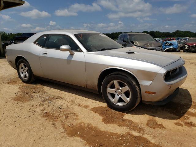Vin: 2b3cj4dvxah199631, lot: 51870373, dodge challenger se 20104