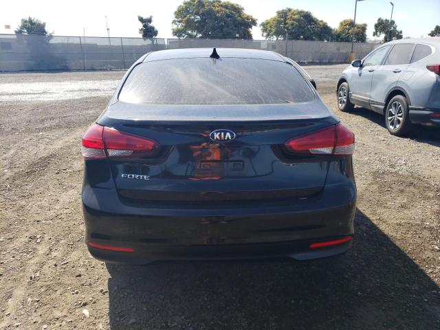 3KPFK4A71JE284724 KIA FORTE LX