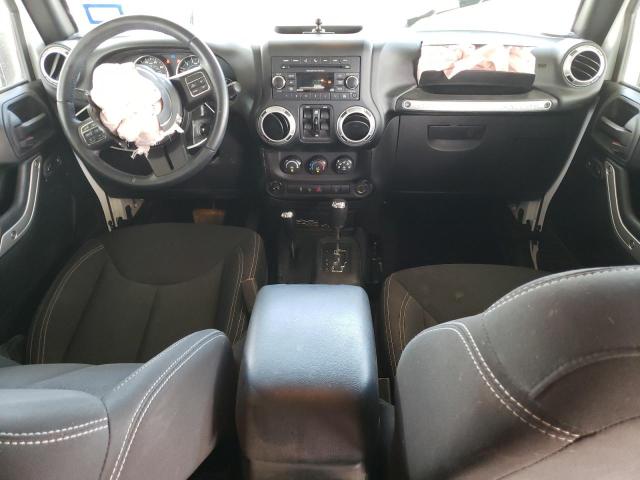 1C4BJWEG5JL812800 Jeep Wrangler Unlimited Sahara