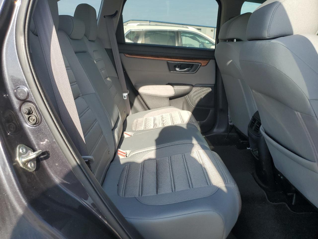 7FARW1H50JE033714 HONDA CRV 2018