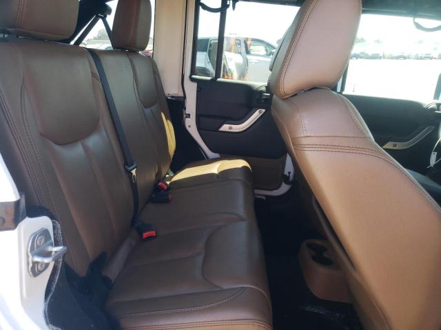 1C4BJWEGXEL264587 Jeep Wrangler Unlimited Sahara