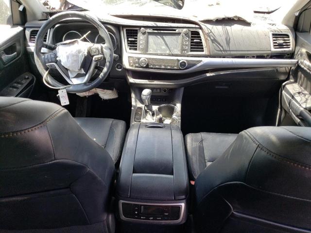 5TDJZRFH9JS816330 Toyota Highlander Se