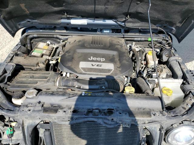 1C4BJWEG2HL582370 Jeep Wrangler Unlimited Sahara
