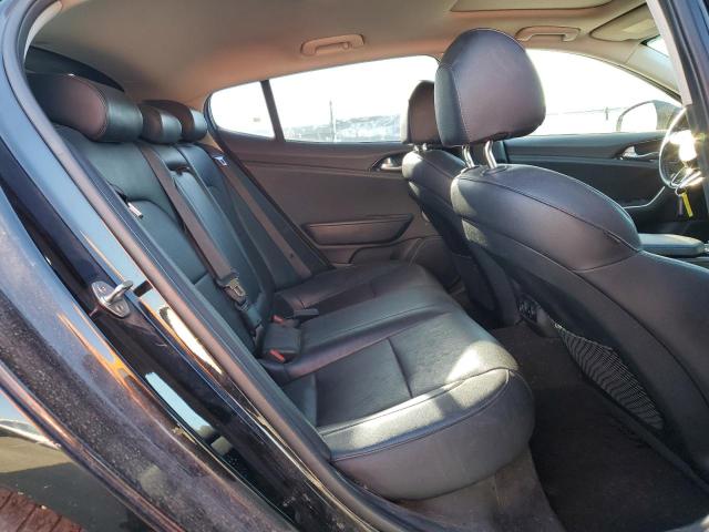 KNAE25LA9J6011432 KIA Stinger Premium