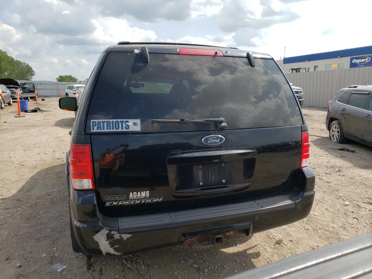 1FMFU18L04LA79124 2004 Ford Expedition Eddie Bauer