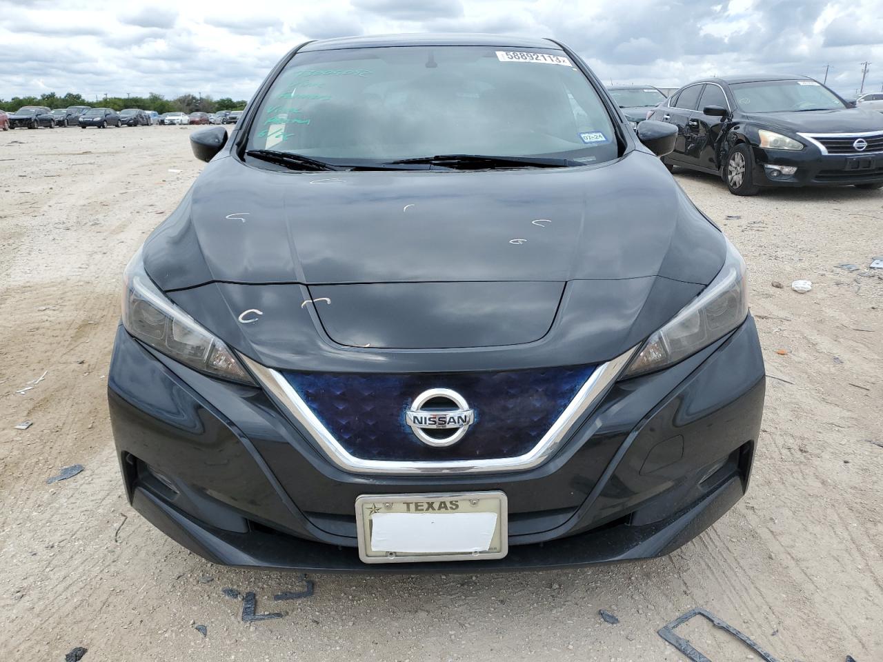 1N4AZ1CP4JC300137 NISSAN LEAF 2018