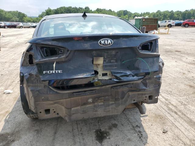 3KPFK4A7XHE125775 KIA FORTE LX