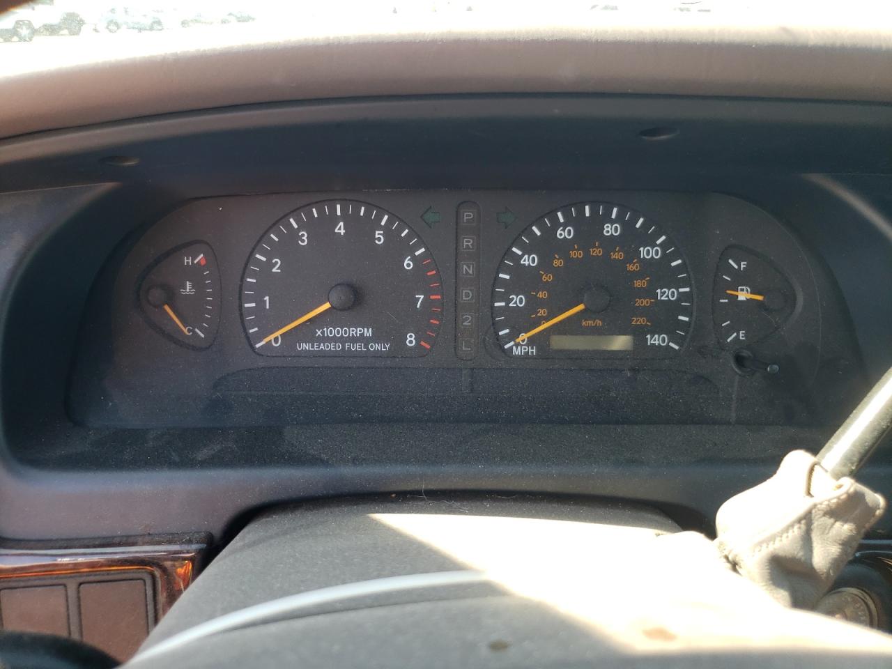 Lot #2205794432 1998 TOYOTA AVALON XL