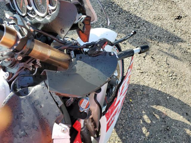 2018 SUZUKI GSX1300 RA - JS1GX72B7J2101229