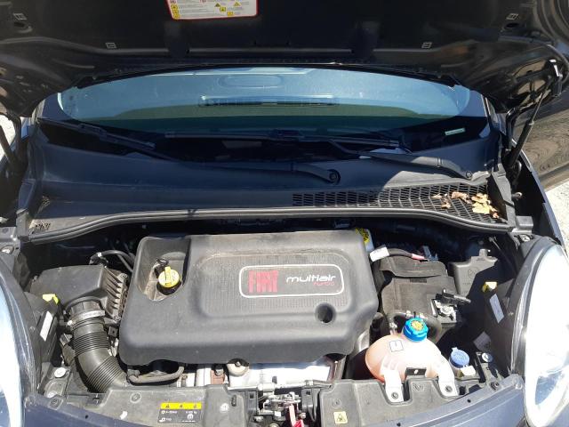 2018 FIAT 500L POP ZFBCFAAH3JZ040837