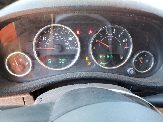 1C4HJWDG6JL920080 Jeep Wrangler Unlimited Sport