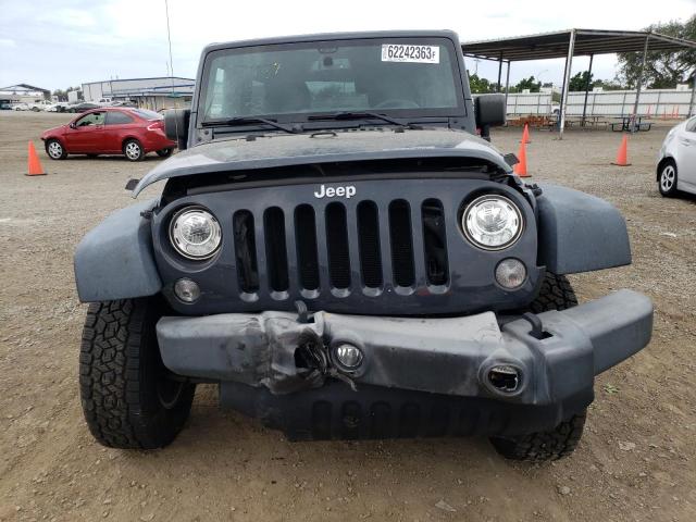 1C4BJWFG2JL896136 Jeep Wrangler Unlimited Rubicon