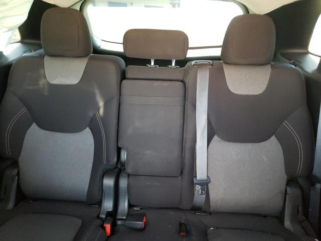 1C4PJLAB8HW663242 Jeep Cherokee Sport
