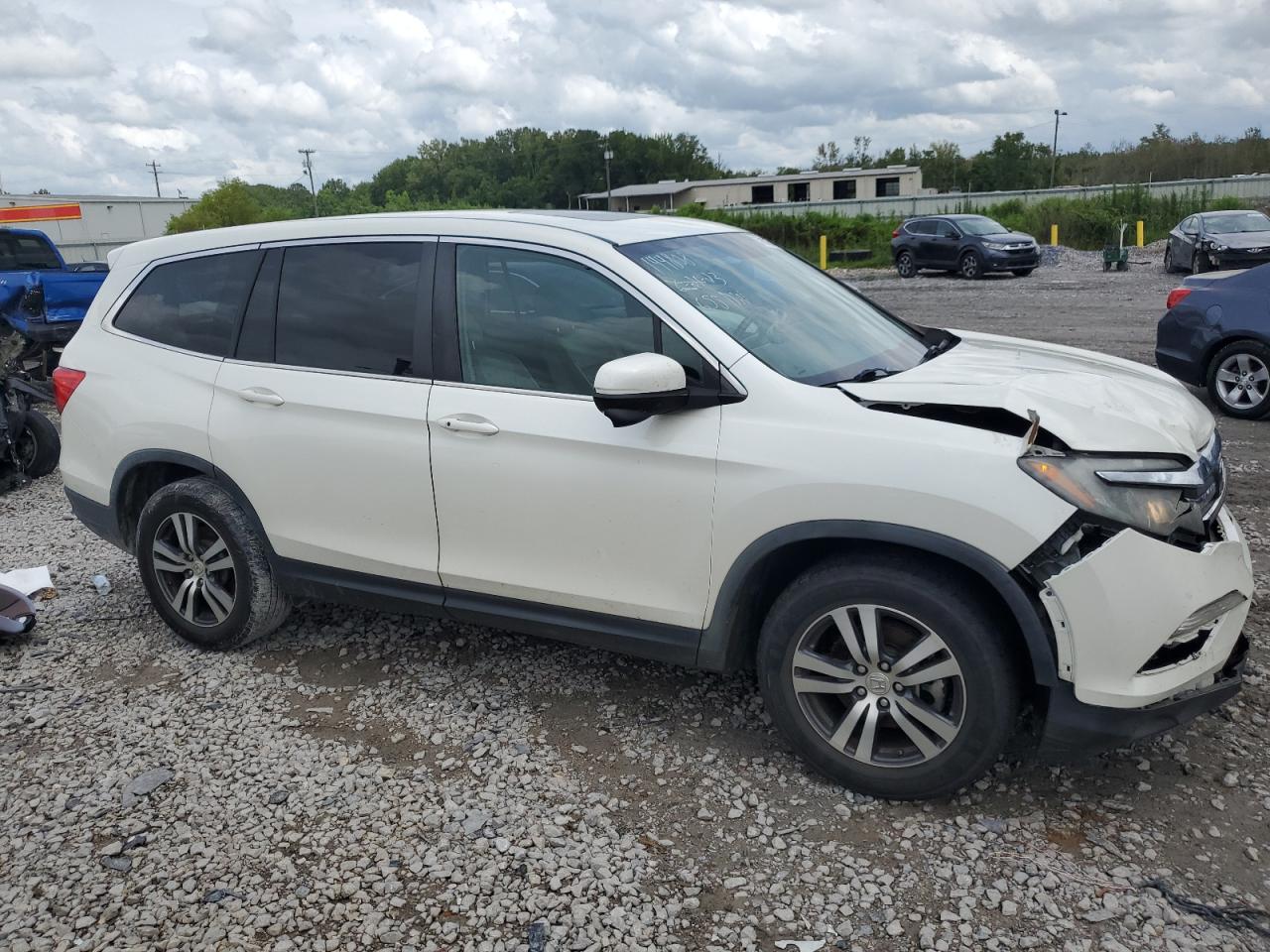 5FNYF5H58HB006463 HONDA PILOT 2017