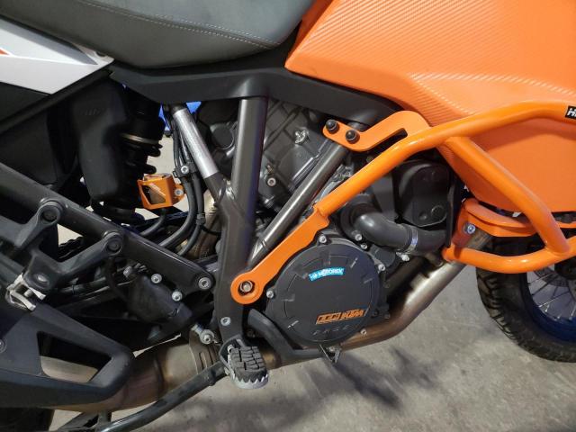 2016 KTM 1290 SUPER - VBKV59401GM941318