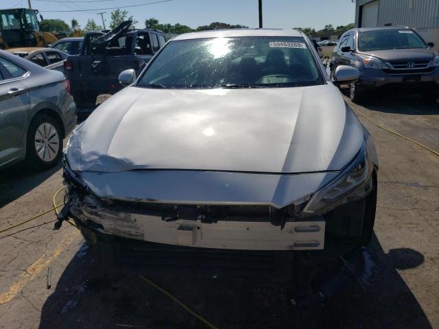 1N4BL4DW9KN300704 Nissan ALTIMA SV