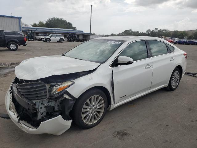 2013 Toyota Avalon Hybrid 