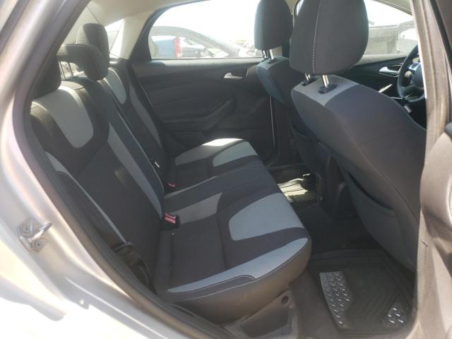 1FADP3F27EL271575 Ford FOCUS SE