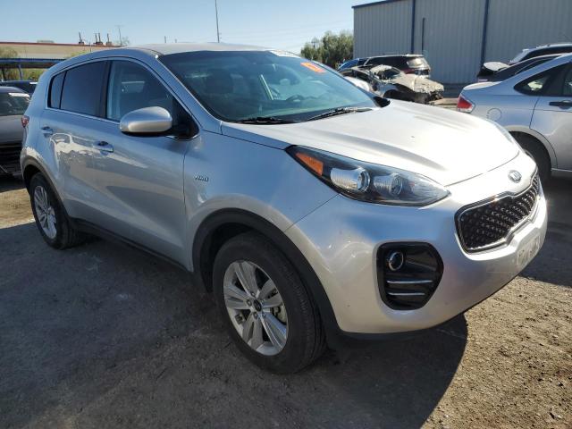 KNDPMCAC5J7444626 KIA Sportage Lx