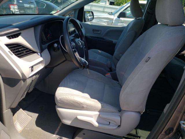 5TDZK3DC9FS639989 Toyota SIENNA
