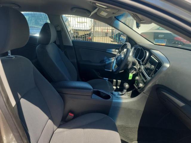 5XXGM4A72FG470298 KIA Optima Lx