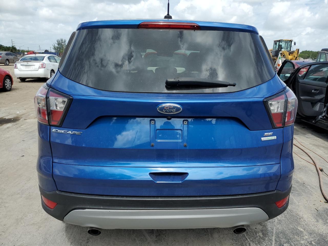 1FMCU0GD0HUB86052 FORD ESCAPE 2017