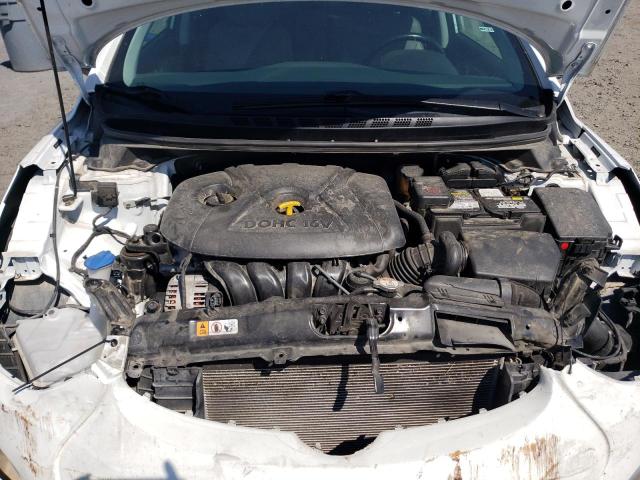 5NPDH4AE2FH636300 Hyundai ELANTRA SE