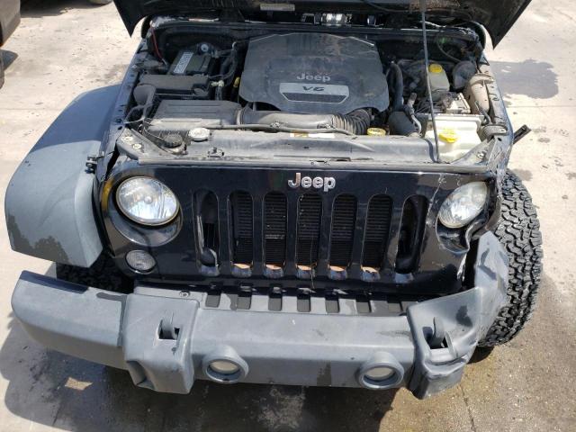 1C4GJWAG5EL318602 Jeep Wrangler Sport
