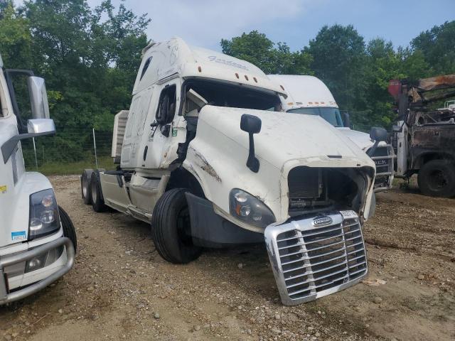 Lot #2459094311 2017 FREIGHTLINER CASCADIA 1 salvage car